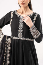 Load image into Gallery viewer, 3 Piece Embroidered Linen Suit – Black