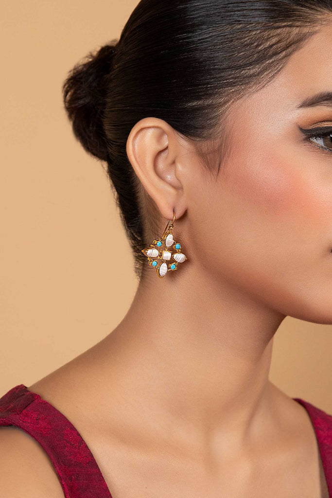 Pearl Turquoise Motif Design - White Studs