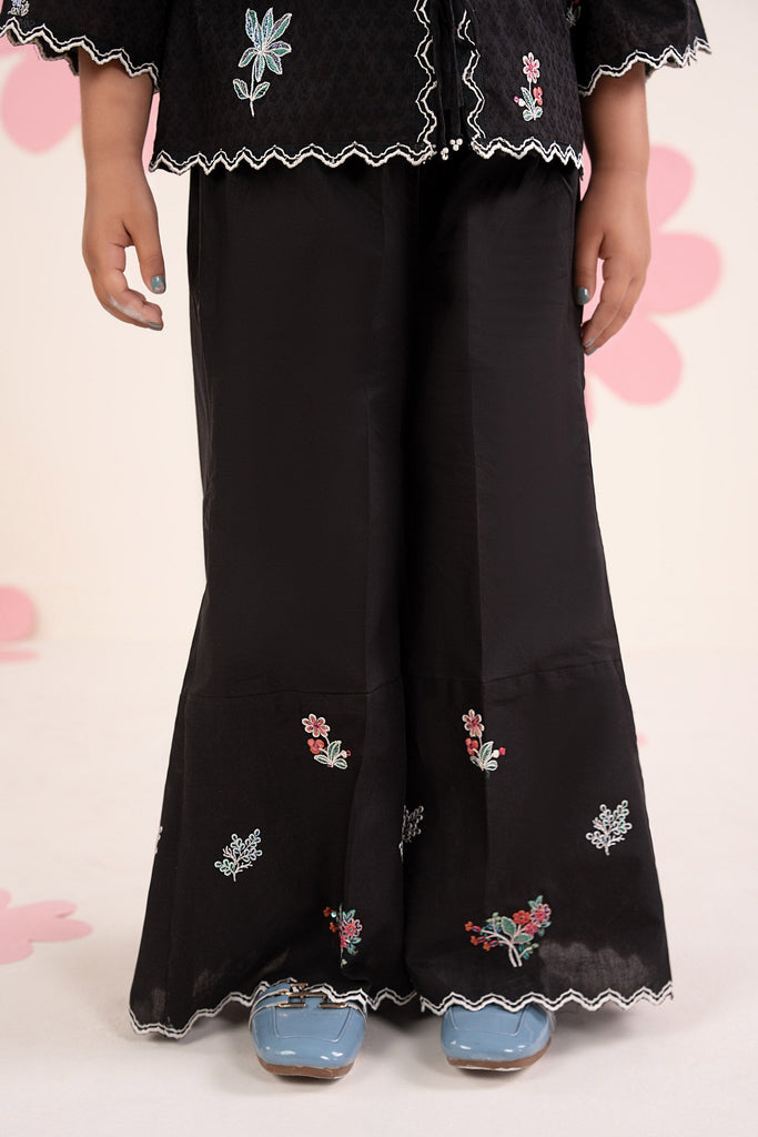 Girls 2 Piece Embroidered Dobby Jacquard Suit in Black