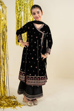 Load image into Gallery viewer, Girls 3 Piece Embroidered Velvet Suit - Black