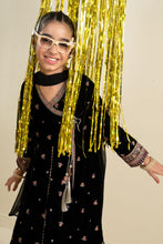 Load image into Gallery viewer, Girls 3 Piece Embroidered Velvet Suit - Black