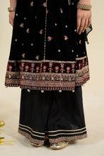 Load image into Gallery viewer, Girls 3 Piece Embroidered Velvet Suit - Black