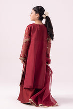 Load image into Gallery viewer, Maroon 3 Piece Embroidered Organza Suit