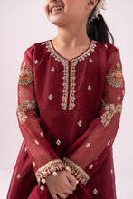 Load image into Gallery viewer, Maroon 3 Piece Embroidered Organza Suit