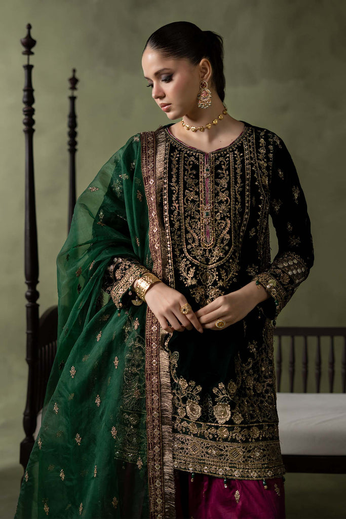 Green Velvet Suit with Farshi Shalwar – 3 Piece