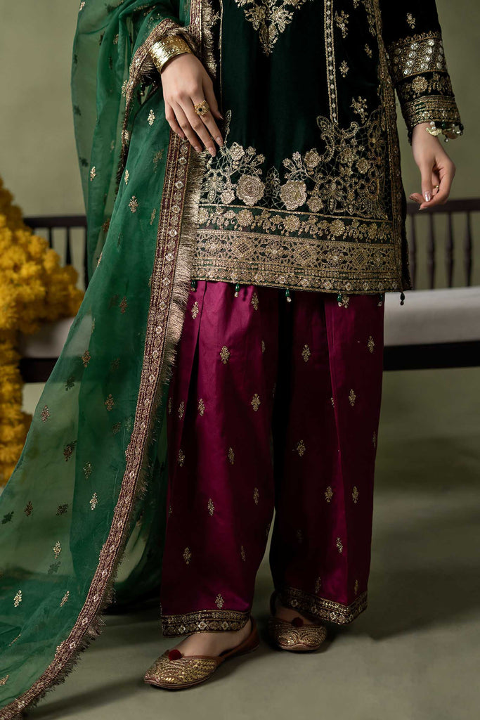 Green Velvet Suit with Farshi Shalwar – 3 Piece