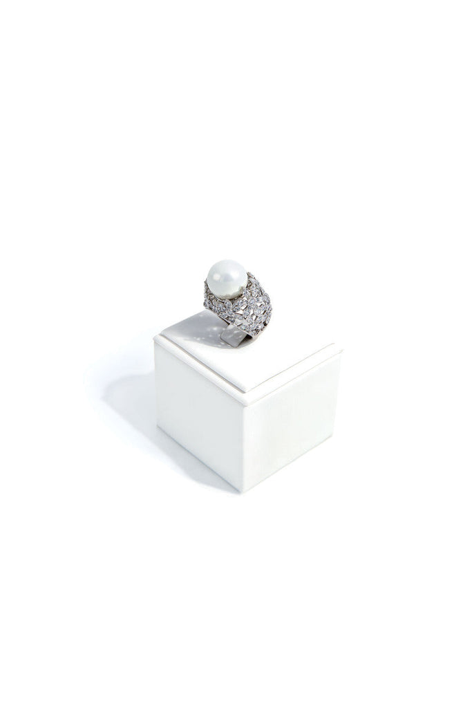 Pearl Crown - White Ring