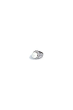 Load image into Gallery viewer, Pearl Crown - White Ring